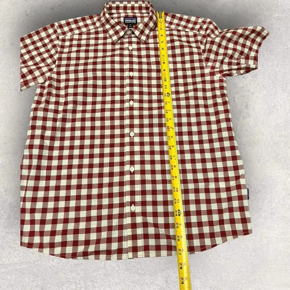 Patagonia Shirt Mens Medium Red‎ White Plaid Short Sleeve Button Up
